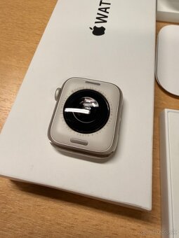 Apple watch SE (2gen) 40mm starlight - 3