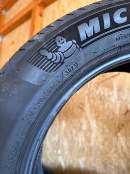 Michelin 225/55 r18 letné - 3