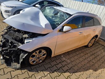 Kia ceed 1.6 CRDi 100kw Eco-Dynamics+ D4FE 2022 - 3