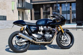 Triumph Thruxton RS 1200 Jet Black - 3
