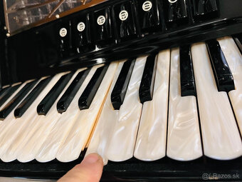 Nový akordeón Beltunica Proffesionall- III- 96 basový- krásn - 3