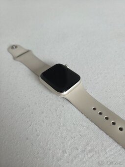 Apple Watch SE 2. generácie 40 mm - 3