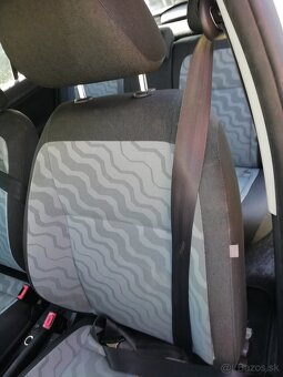 FABIA 2 šoferova sedačka - 3