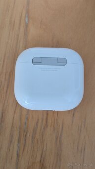 Apple AirPods 4 ANC - 3