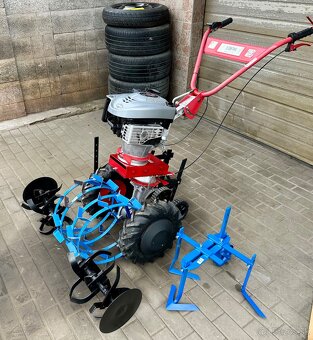 KF-Quantum 60 Kultivátor Veľa Prislušestva Rotavator - 3