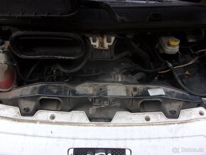 PEUGEOT BOXER 2,2HDÍ 4HV 74 + 4HU 88KW 2008 - 3