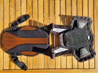 Chránič hrudi FOX RaceFrame Impact Soft Back - 3