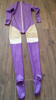 Latexovy catauit - fialový - 3
