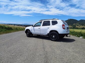 Predám Dacia Duster 4x4 1.5 dci 80kw 183500 km - 3
