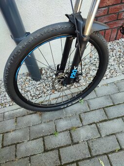 Predám zachovalý celoodpružený horský bicykel 26" - 3