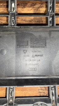 Predám mriežku/grill/prednú masku Audi A5 - 3