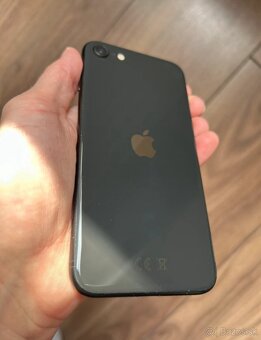 Apple iPhone SE 2020 64GB – ako nový - 3