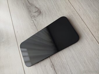 iPhone 16 Pro – Black Titanium 256 GB – ako nový, kupovaný 1 - 3