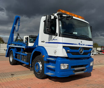 Mercedes Axor Reťazový nosič kontajnerov - 3
