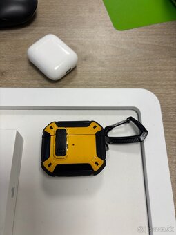 Predám Apple AirPods 3 + AirPods1 - 3