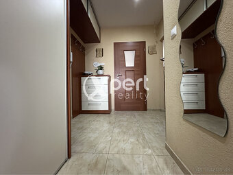 ZÍŽENÁ CENA. Na predaj 3-izbový byt s loggiou–Šaľa-Veča - 3