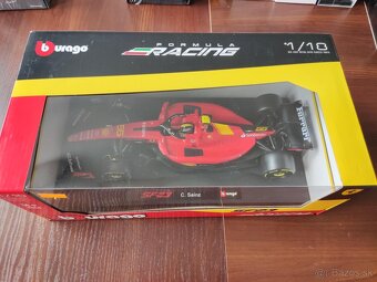Ferrari SF-23 C. Sainz 1:18 - 3