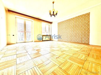 REZERVOVANÉ:Exkluzívny predaj 3i bytu v centre Malaciek - 3