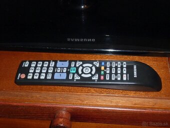 Predám plazmu SAMSUNG 43" (109cm) - 3