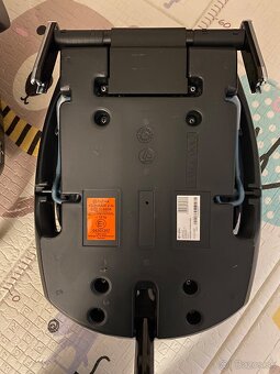 Vajíčko Cybex Aton 5 + základňa - 3