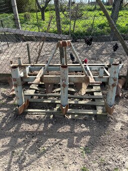 Predám riadkovač zemiakov a sadzač zemiakov - 3