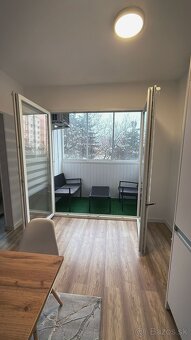 Priestranný a svetlý 3-izbový byt - 3