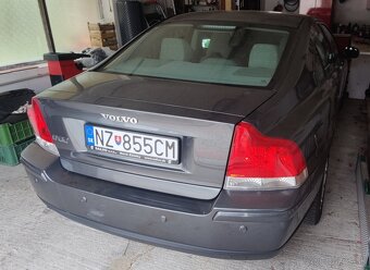 VOLVO S60 2.4i 125kW Momentum - 3