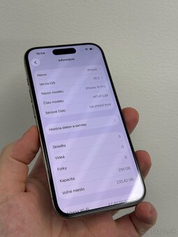 Predám Apple iPhone 15 Pro Natural Titanium– top stav - 3