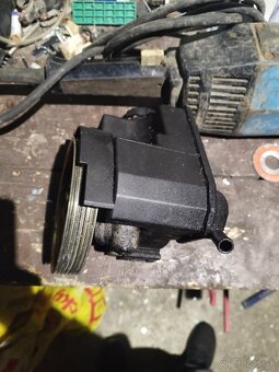 Citroen Berlingo benzin servo cerpadlo - 3