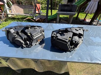 predné svetla Audi A5 2009 - 3