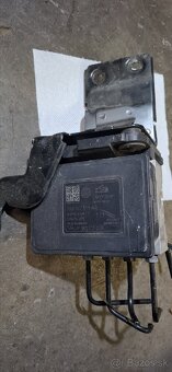 ABS / ESP pumpa MK100 3Q0614517AA VW Group , Škoda - 3