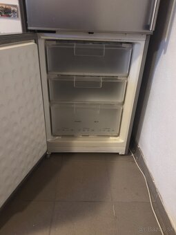 Chladnička Siemens s mrazničkou - 3