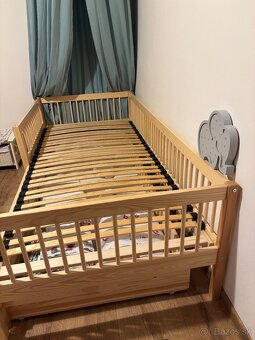 Posteľ z masívu - 3
