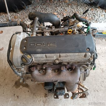 Motor 1,3i jimny - 3