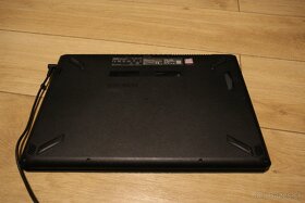 Predám notebook Asus x570zd - 3