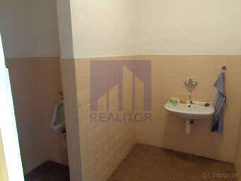 Prenájom - výrobný/skladový priestor 730 m2 Radvaň, Banská - 3
