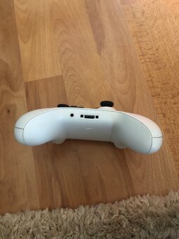 Predám xbox ovládač bez stick driftu - 3
