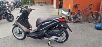 Piaggio Medley 125 - 3