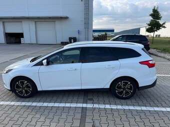Predám Ford Focus 2.0 TDCi Titanium - 3