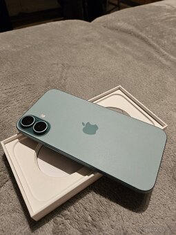 Apple iPhone 16 plus poistený - 3
