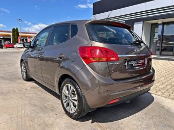 Kia Venga 1.4 CVVT M5 Zlatá Edícia +ŤAŽNÉ - 3