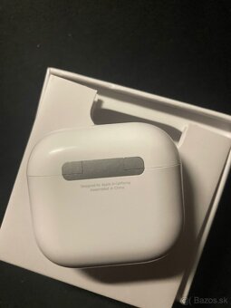 NEOTVORENÉ AirPods 4 (ANC) - 3
