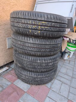 firestone roadhawk 195 65r15 91H gumy letné - 3