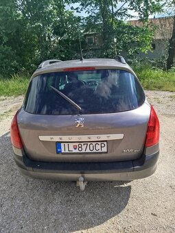 Predám auto peugeot - 3