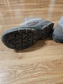 Turisticka dievčenska obuv DECATHLON - 3