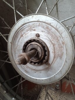 Koleso Jawa ČZ 19 - 3