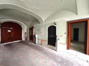 Obchodno-kancelársky priestor na prízemí, s vlastným vstupom - 3