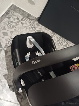 CYBEX Aton B2 + Základňa Cybex Base One - 3