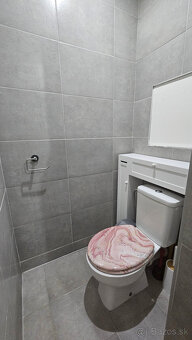 3-izb.byt v Senici - L. Novomeského s výťahom a lodžiou - 3