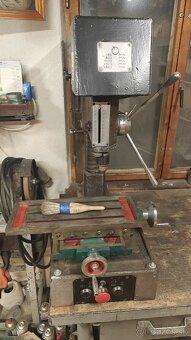 Stolová vŕtačka Komunaras 2m112 - 3